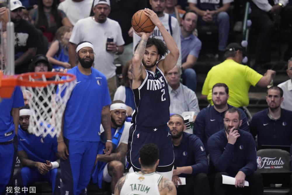 职业生涯的 职业生涯的