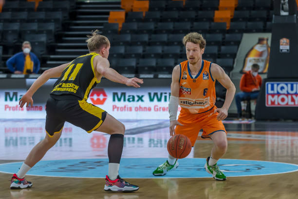 状态下滑 状态下滑