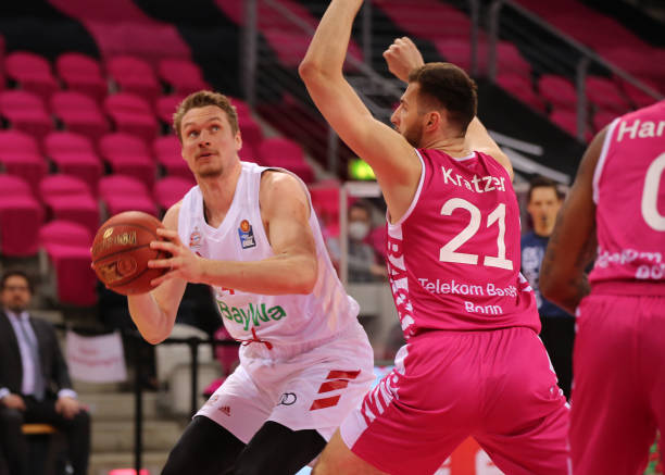 够从中吸取 够从中吸取