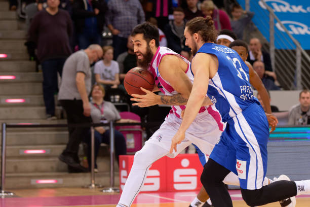 持续发力 持续发力